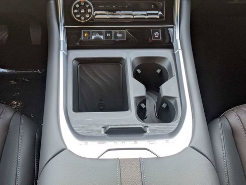 New 2026 Nissan Armada Platinum AWD/4WD image 20