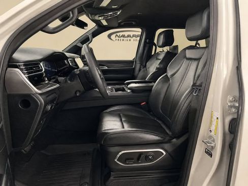 Used 2022 Jeep Wagoneer Series III w/ Rear Seat Video Group 1 RWD image 14