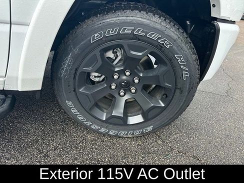 New 2026 RAM 1500 Big Horn AWD/4WD image 27