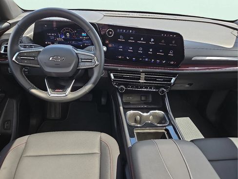 Used 2026 Chevrolet Traverse Z71 w/ LPO, Floor Liner Package image 9