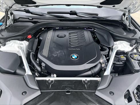 Used 2021 BMW 540i w/ Premium Package RWD image 30