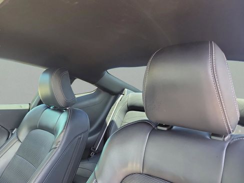 Used 2024 Ford Mustang Premium image 17