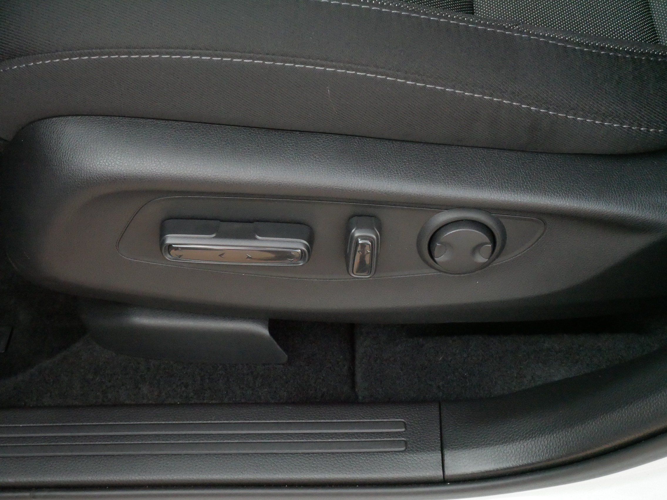 Certified 2026 Honda CR-V EX image 20
