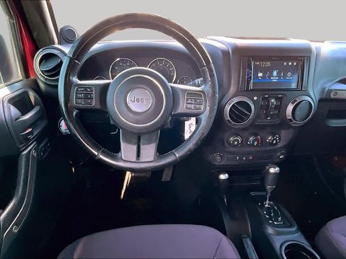 Used 2013 Jeep Wrangler Unlimited Sport AWD/4WD image 6