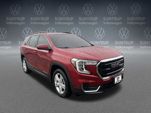 Used 2022 GMC Terrain SLE w/ Driver Convenience Package FWD image 40