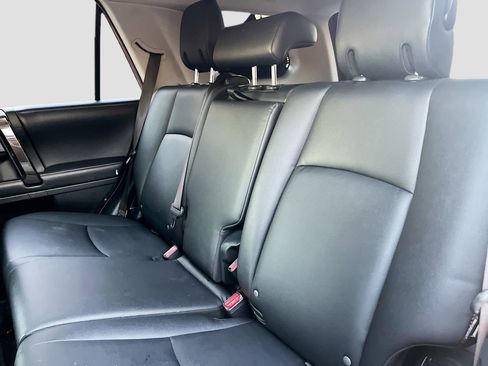 Used 2019 Toyota 4Runner TRD Off-Road Premium image 24