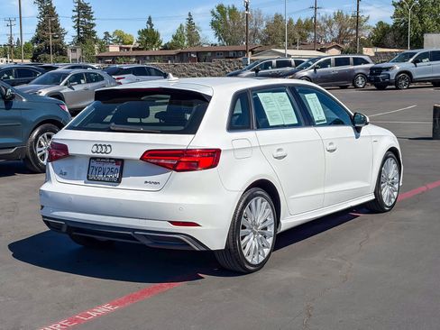 Used 2017 Audi A3 e-tron Premium Plus w/ Technology Package image 4