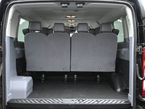 Used 2018 Ford Transit 350 XL RWD image 9