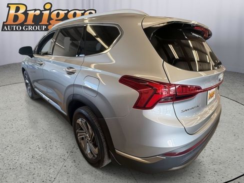 Used 2023 Hyundai Santa Fe SEL w/ Premium Package FWD image 3