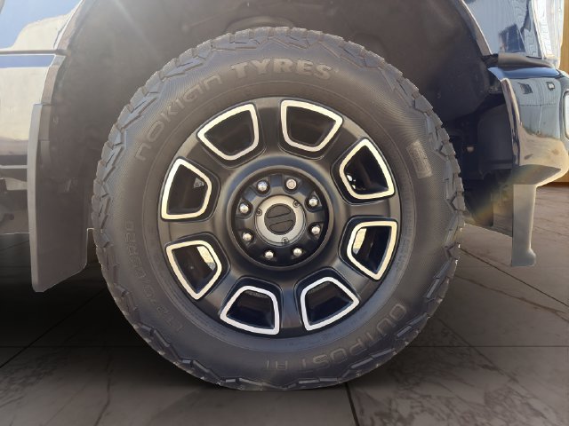 Used 2024 Ford F350 Platinum AWD/4WD image 25