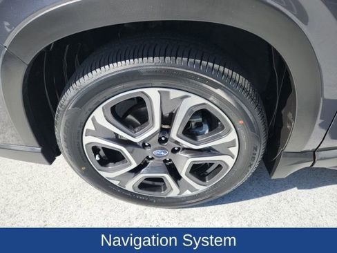 Used 2024 Subaru Ascent Touring image 11