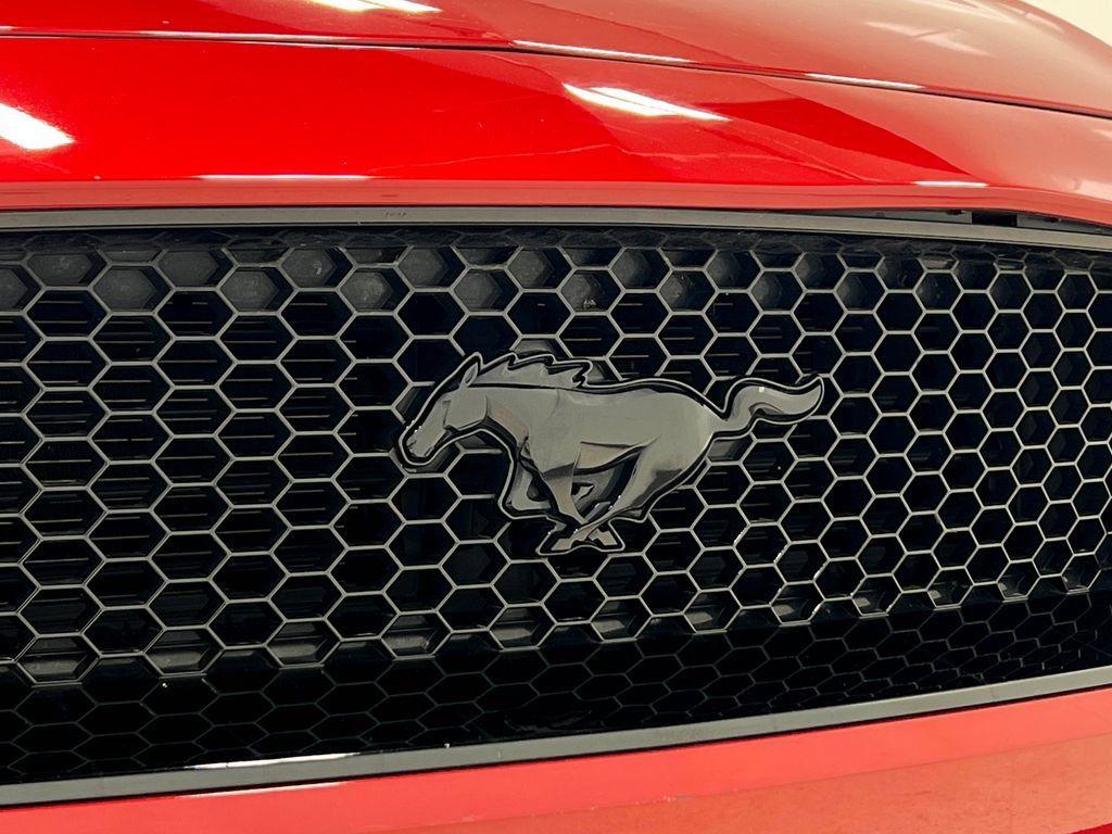 Used 2022 Ford Mustang GT Premium w/ Black Accent Package RWD image 39