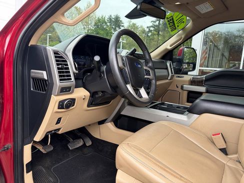 Used 2017 Ford F250 Lariat w/ Tow Technology Bundle AWD/4WD image 27