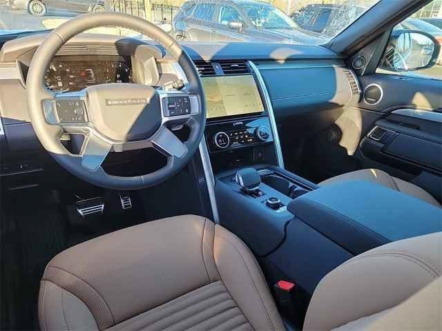New 2025 Land Rover Discovery Dynamic SE AWD/4WD image 27