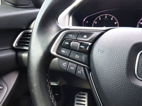 Used 2018 Honda Accord Sport image 26