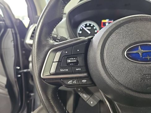 Used 2022 Subaru Forester Premium AWD/4WD image 17