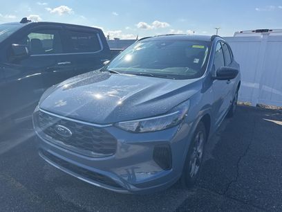 Used 2024 Ford Escape ST-Line w/ Tech Pack #1