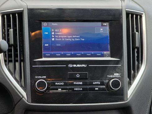 Used 2021 Subaru Crosstrek 2.0i AWD/4WD image 8