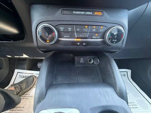 Certified 2025 Ford Escape Active AWD/4WD image 35