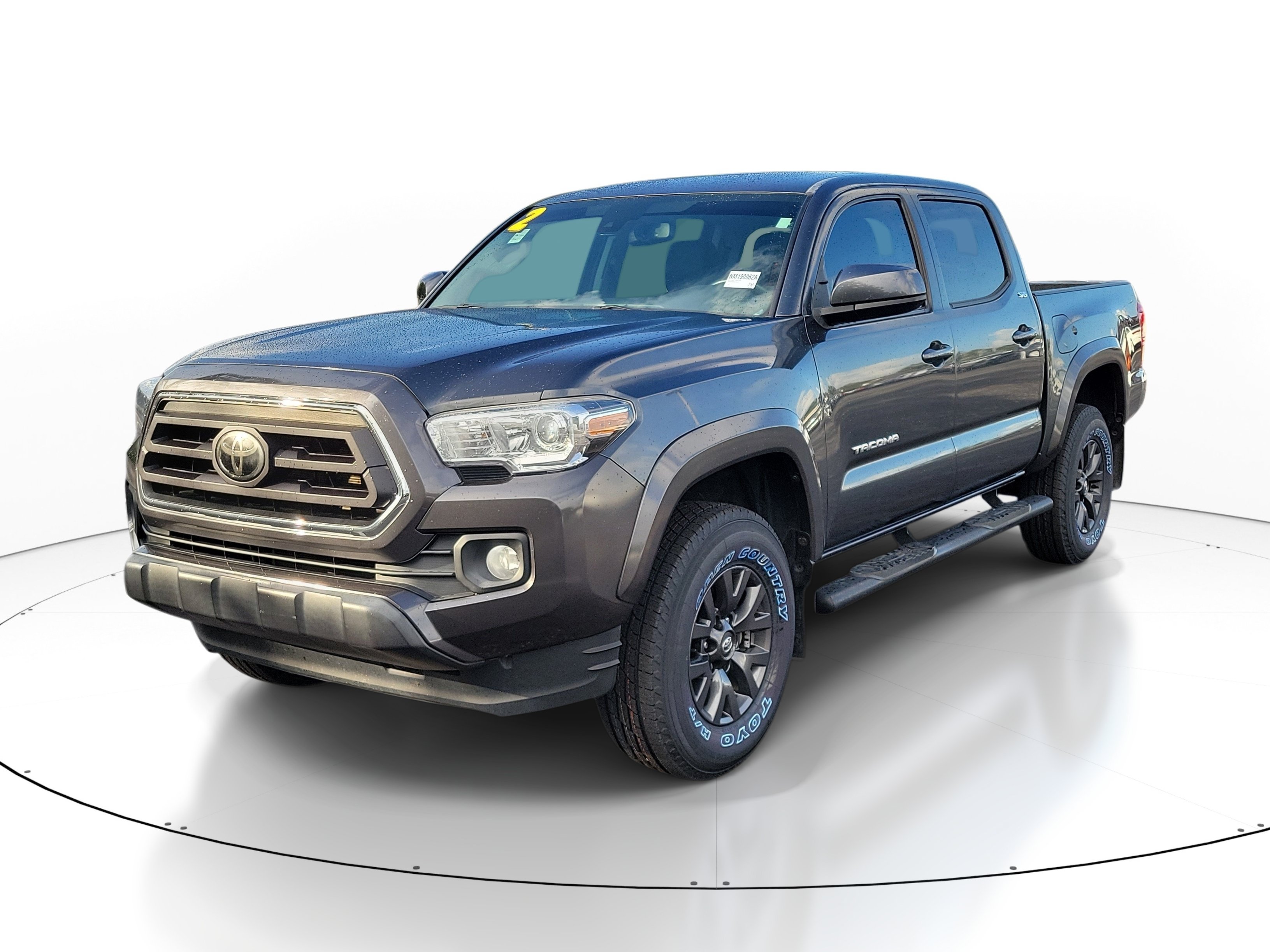 Used 2022 Toyota Tacoma SR5 RWD image 3
