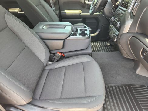 Used 2024 Chevrolet Silverado 1500 Custom RWD image 11