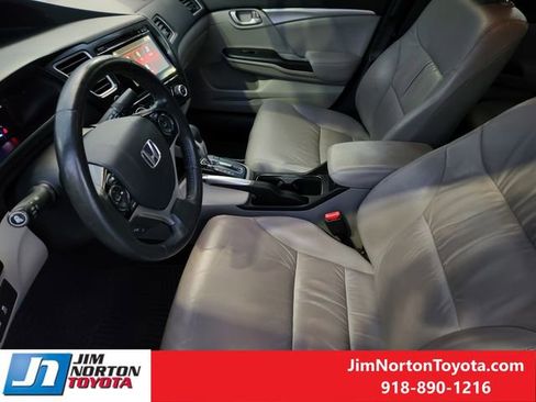 Used 2015 Honda Civic Hybrid Sedan image 14