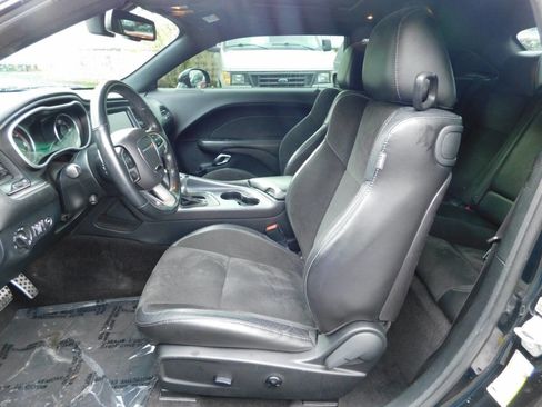 Used 2018 Dodge Challenger R/T Plus image 6