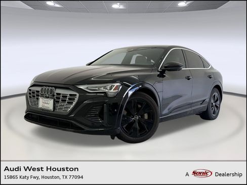 Used 2024 Audi Q8 e-tron Premium Plus w/ Premium Plus Package AWD/4WD image 1