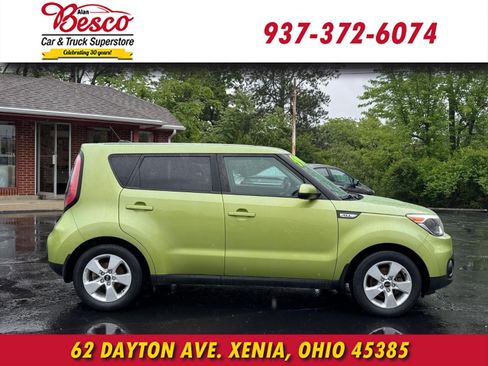 Used 2018 Kia Soul FWD image 3