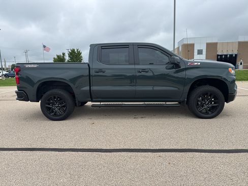 Used 2025 Chevrolet Silverado 1500 LT Trail Boss w/ Convenience Package II AWD/4WD image 5