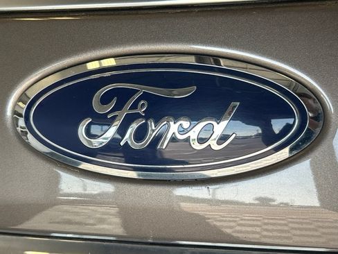 Used 2019 Ford Expedition Limited w/ Equipment Group 302A AWD/4WD image 7