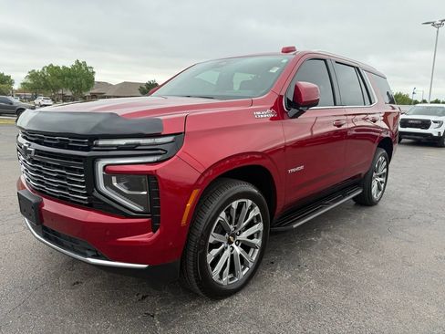 Used 2025 Chevrolet Tahoe High Country w/ Sun And Tow Package image 1