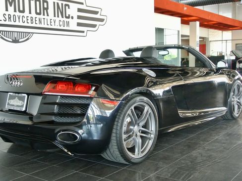 Used 2011 Audi R8 V10 AWD/4WD image 9