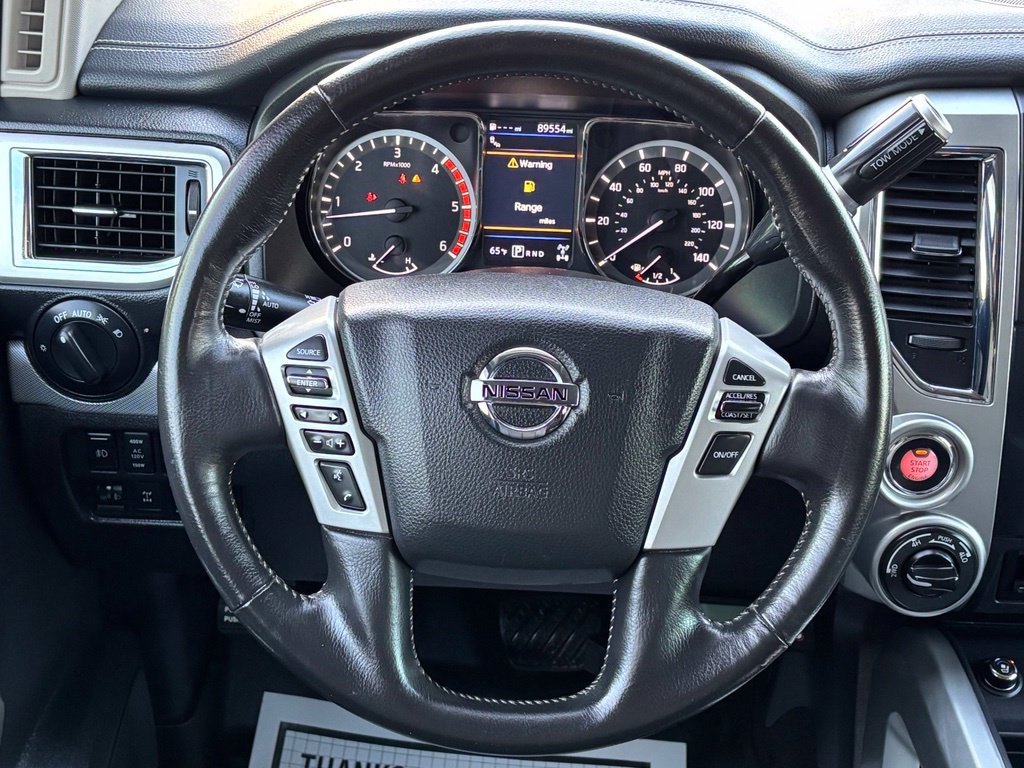 Used 2019 Nissan Titan PRO-4X AWD/4WD image 28