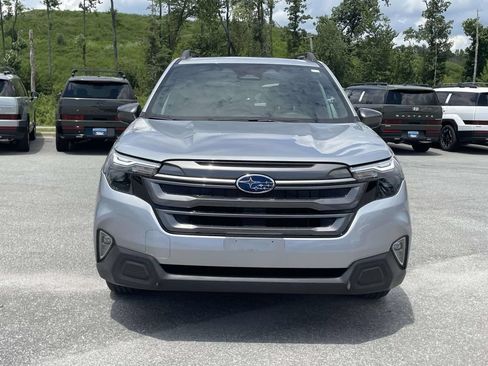 Certified 2025 Subaru Forester Premium AWD/4WD image 24