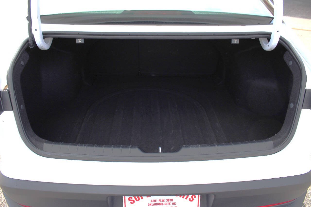 Used 2025 Kia K4 FWD image 12
