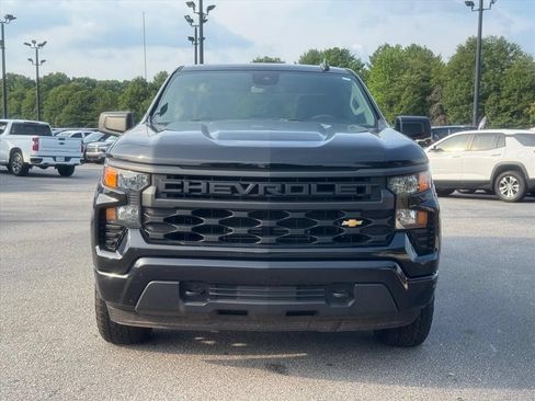 Used 2024 Chevrolet Silverado 1500 Custom AWD/4WD image 8