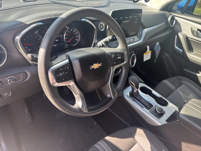 Certified 2024 Chevrolet Blazer LT FWD image 11