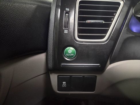 Used 2013 Honda Civic LX image 22