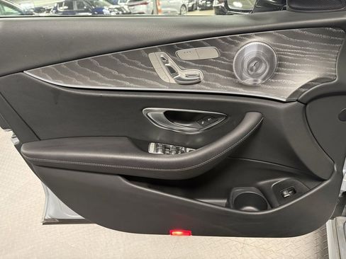 Used 2021 Mercedes-Benz E 350 4MATIC Sedan image 8