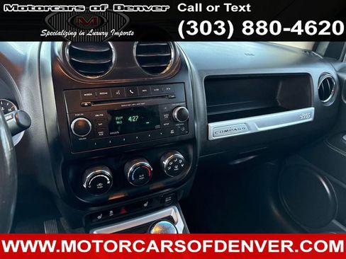 Used 2014 Jeep Compass Latitude image 14