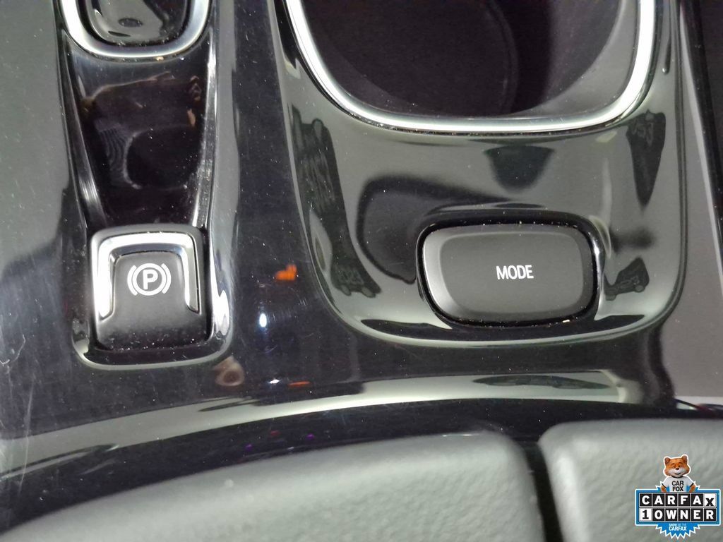 Certified 2023 Buick Envision Essence FWD image 20