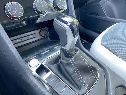 New 2025 Volkswagen Taos S image 44