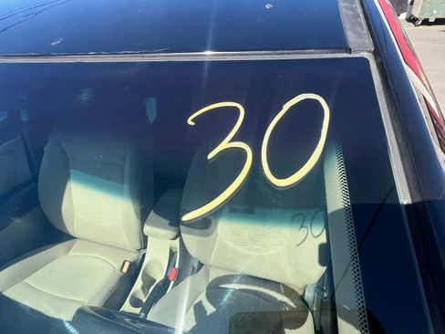 Used 2016 Hyundai Accent SE w/ Option Group 02 image 31