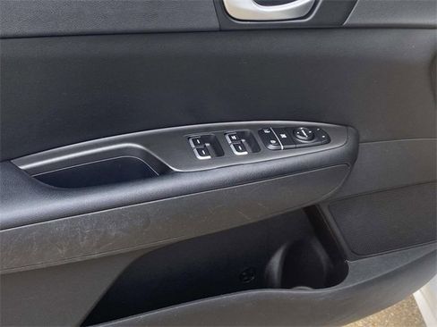 Used 2016 Kia Optima LX image 13