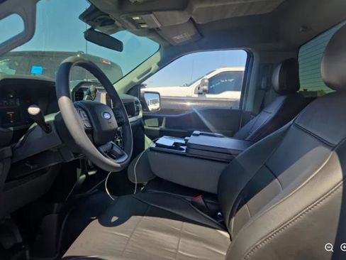 Used 2025 Ford F150 XL w/ Equipment Group 103A High AWD/4WD image 9