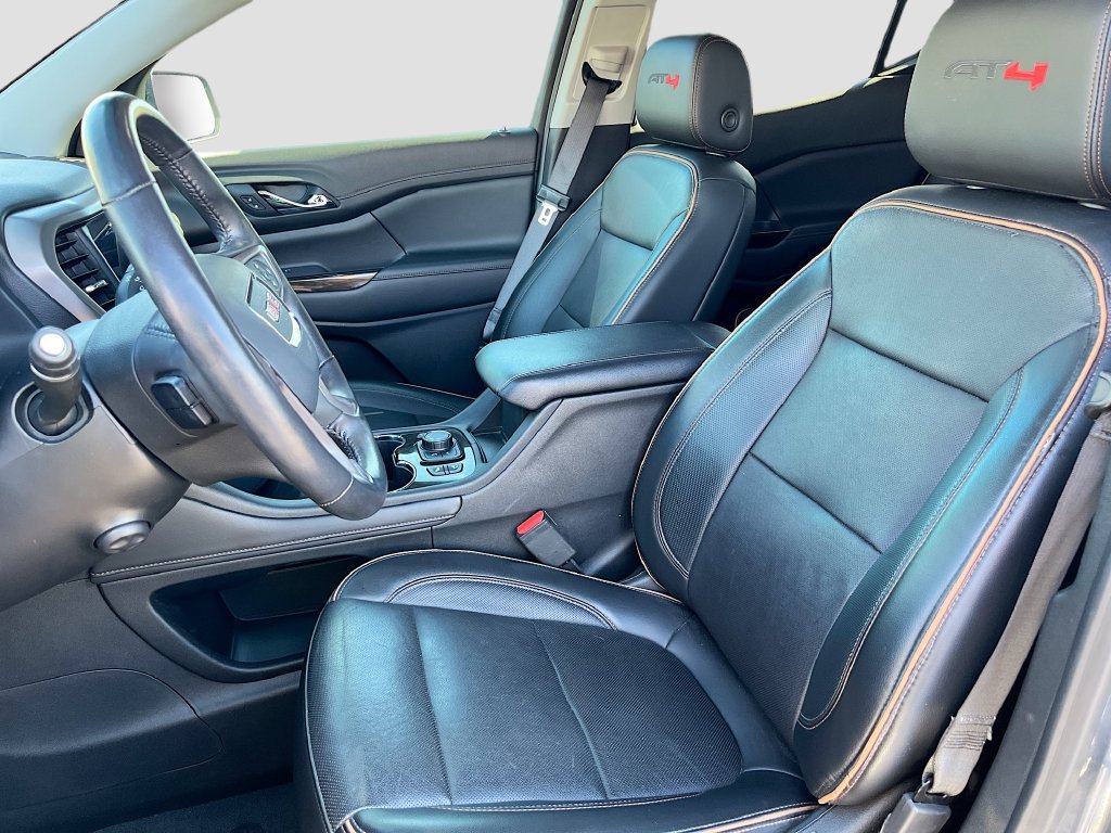 Used 2022 GMC Acadia AT4 w/ Technology Package AWD/4WD image 22