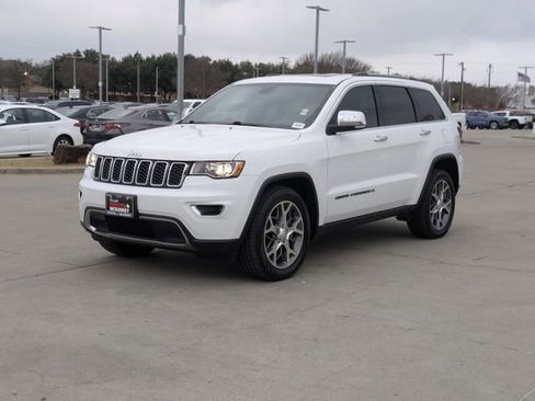 Used 2022 Jeep Grand Cherokee Limited image 10