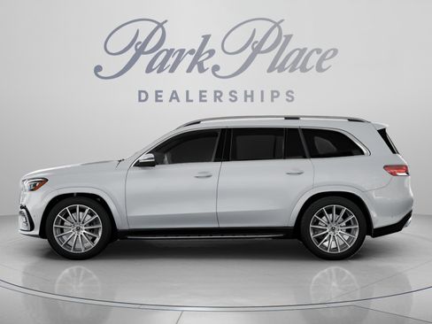 New 2026 Mercedes-Benz GLS 580 4MATIC image 6