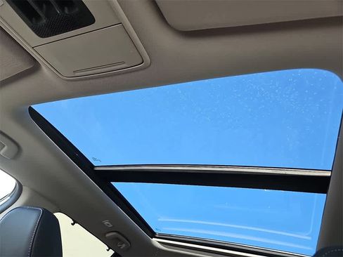 New 2026 Honda Pilot Touring image 10